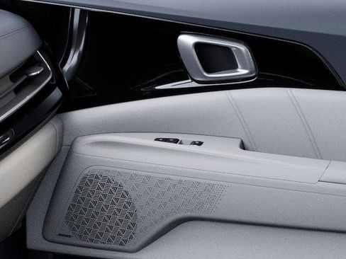 New 2026 Kia Carnival SX Prestige image 25