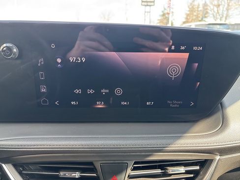 Used 2024 Buick Encore GX Preferred image 26