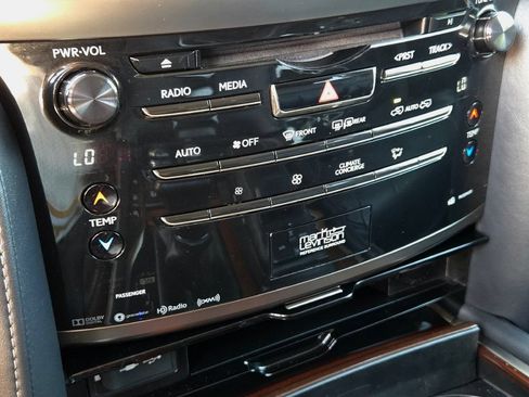 Used 2017 Lexus LX 570 4WD image 49