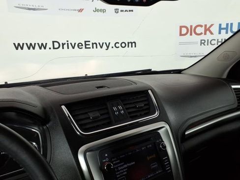 Used 2016 GMC Acadia SLE FWD image 23