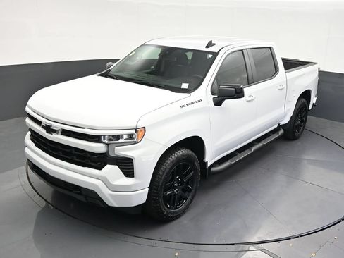 Used 2026 Chevrolet Silverado 1500 RST w/ RST Select Package AWD/4WD image 17