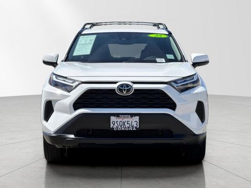 Used 2025 Toyota RAV4 XLE image 8