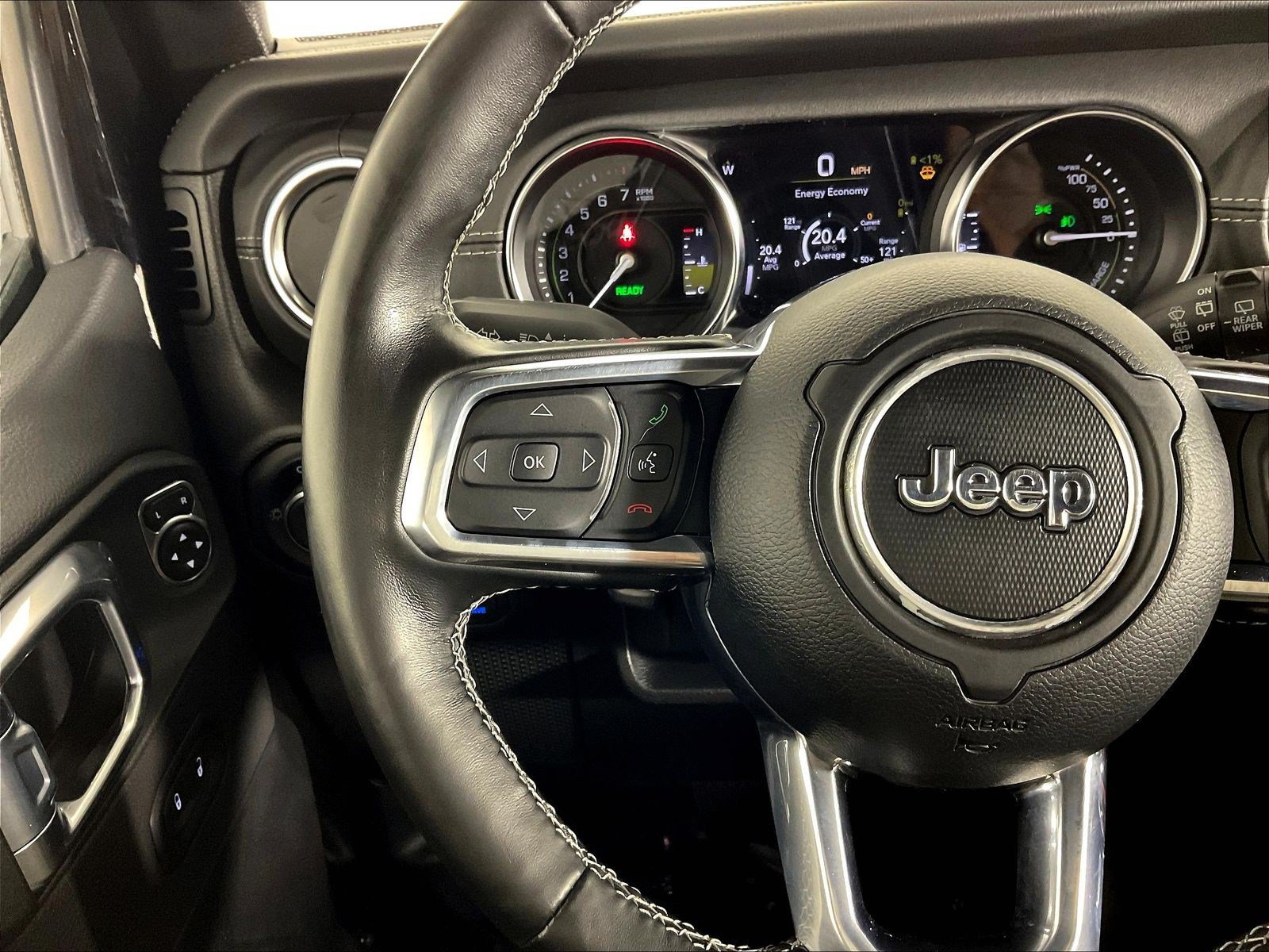 Used 2021 Jeep Wrangler Unlimited Rubicon 4xe w/ Steel Bumper Group AWD/4WD image 11