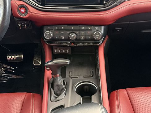 Used 2023 Dodge Durango SRT Hellcat AWD/4WD image 18