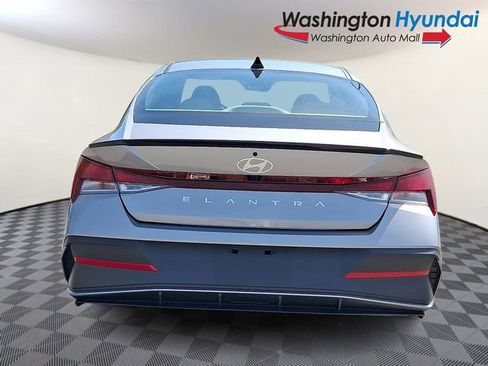 Certified 2026 Hyundai Elantra Sport FWD image 5