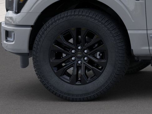 New 2024 Ford F150 Lariat w/ FX4 Off-Road Package image 19