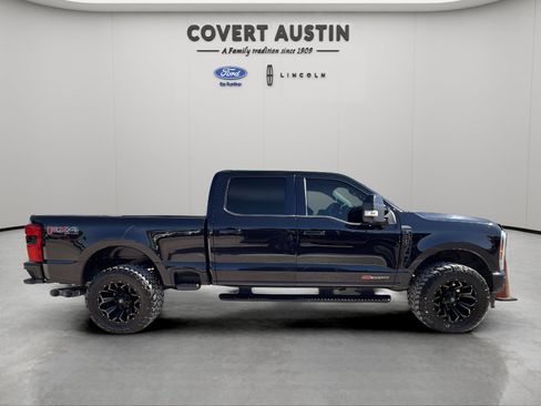 Used 2023 Ford F250 Lariat w/ Sport Appearance Package AWD/4WD image 3