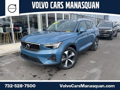 Certified 2025 Volvo XC40 B5 Plus