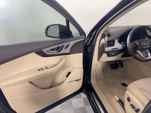 Used 2019 Audi Q7 2.0T Premium Plus w/ Premium Plus Package image 4