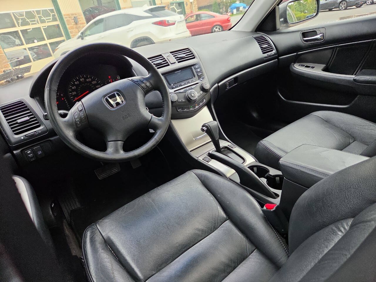 Used 2005 Honda Accord EX image 19