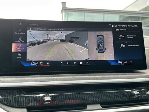 Used 2024 BMW X6 xDrive40i image 18