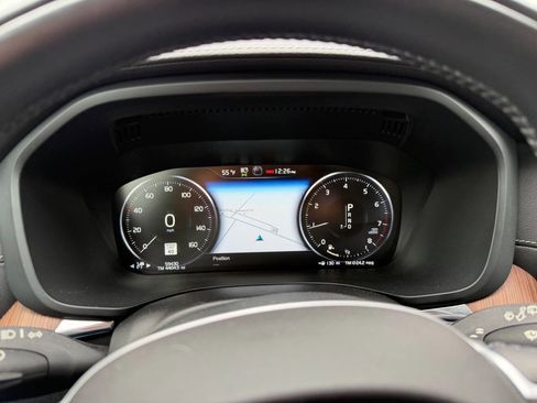 Used 2019 Volvo XC60 T5 Inscription w/ Protection Package Premier image 10