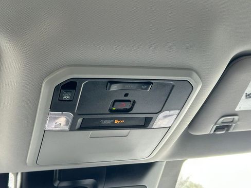 Used 2024 Toyota Tundra Limited image 19