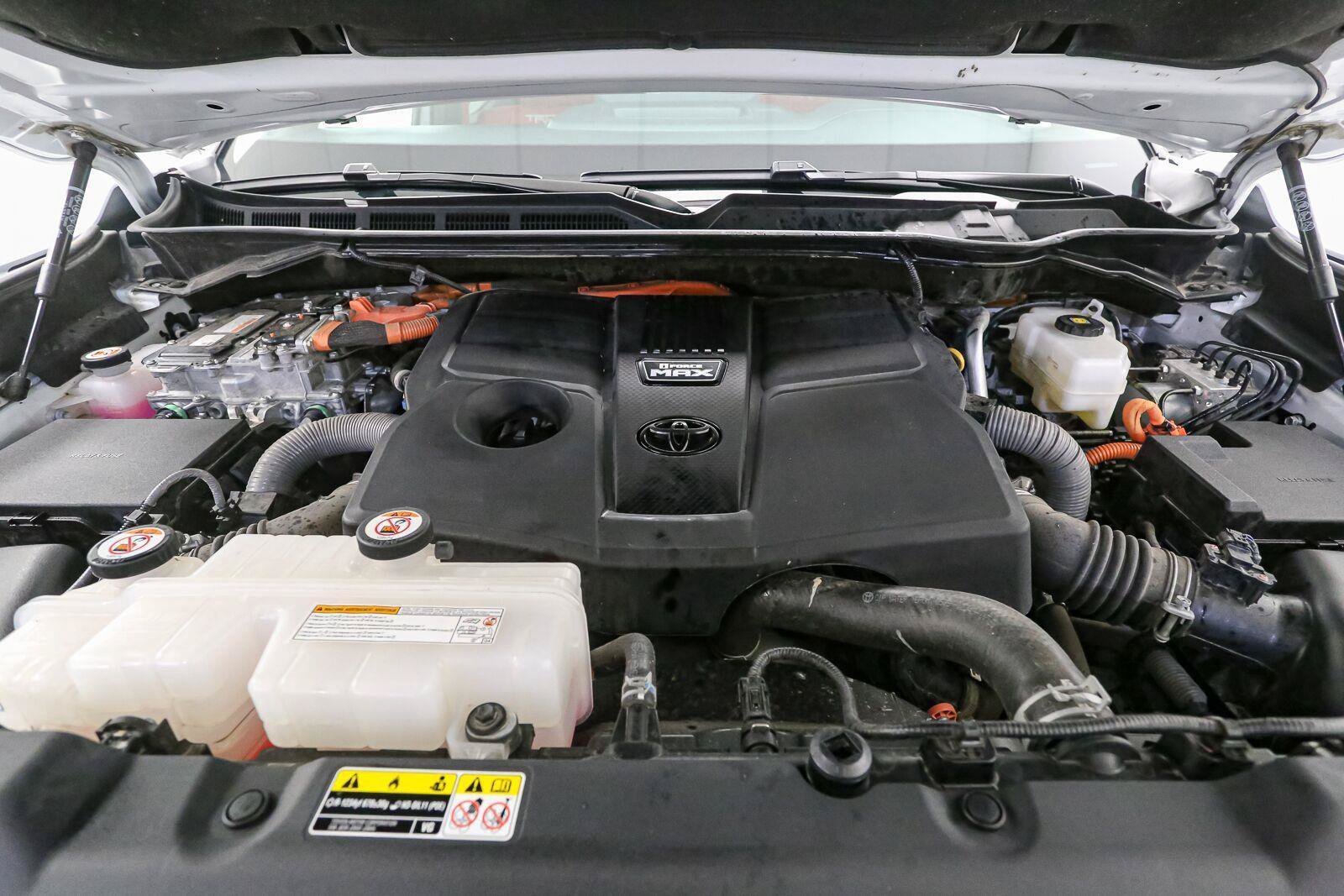 Used 2025 Toyota Tundra TRD Pro AWD/4WD image 13