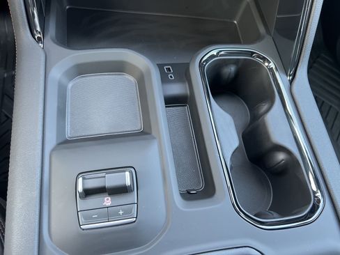 New 2026 GMC Sierra 3500 AT4 w/ AT4 Premium Plus Package image 18