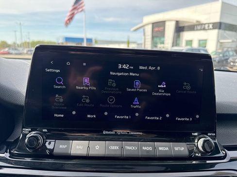 Used 2023 Kia Seltos EX image 21