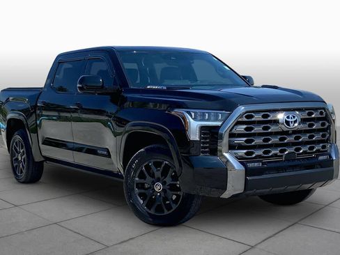 Used 2024 Toyota Tundra Platinum AWD/4WD image 3