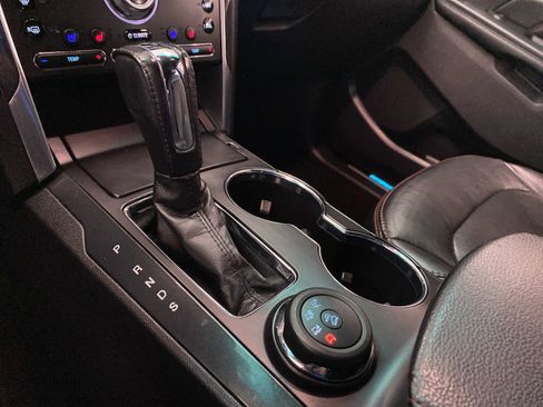 Used 2019 Ford Explorer Sport w/ Equipment Group 401A image 24