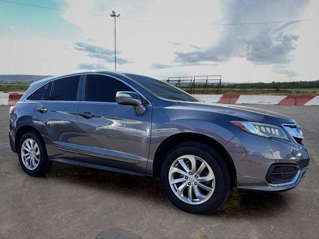 Used 2017 Acura RDX w/ Tech & AcuraWatch Plus Pack FWD image 2
