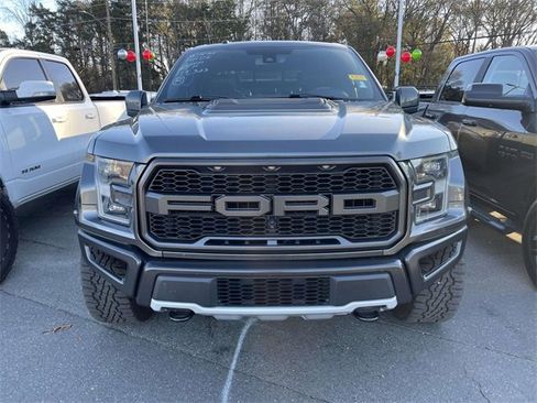 Used 2018 Ford F150 Raptor w/ Equipment Group 802A Luxury image 2