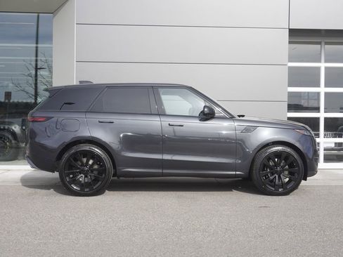 New 2026 Land Rover Range Rover Sport SE AWD/4WD image 7