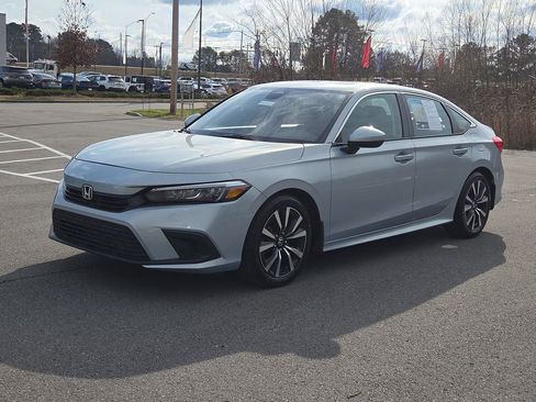 Used 2023 Honda Civic EX image 7