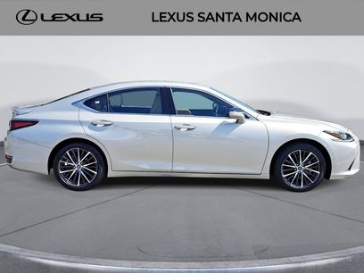 Used 2024 Lexus ES 300h w/ Premium Package