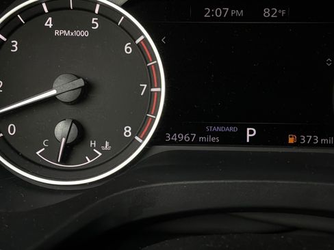 Used 2025 Nissan Rogue SV FWD image 38