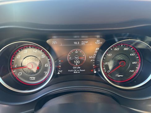 Used 2023 Dodge Charger SXT image 16