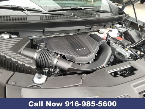 New 2026 Chevrolet Traverse RS w/ LPO, Floor Liner Package image 27