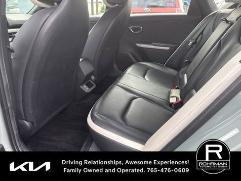 Used 2025 Kia K4 GT-Line w/ GT-Line Premium Package FWD image 9