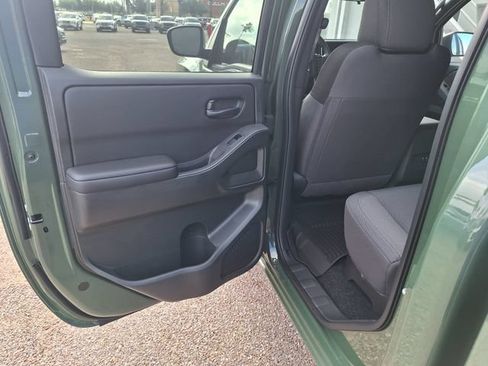 New 2026 Nissan Frontier 2WD Crew Cab image 22