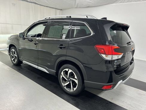 Used 2023 Subaru Forester Touring AWD/4WD image 7
