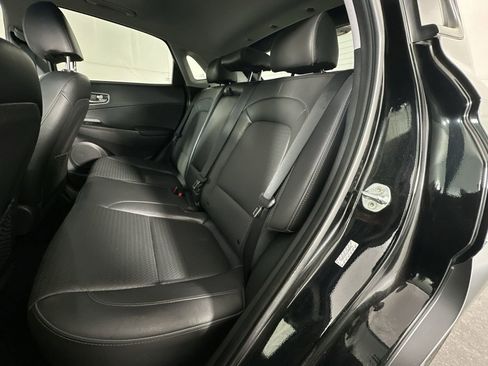 Used 2020 Hyundai Kona Ultimate image 27