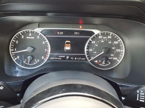 Used 2023 Nissan Pathfinder SL FWD image 26