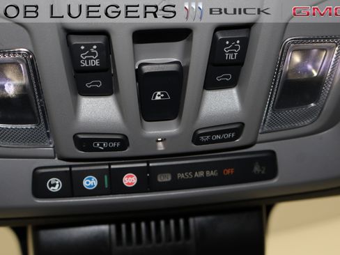 Certified 2024 Chevrolet Silverado 1500 LTZ w/ LTZ Premium Package AWD/4WD image 31