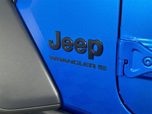New 2026 Jeep Wrangler Unlimited Sport image 17