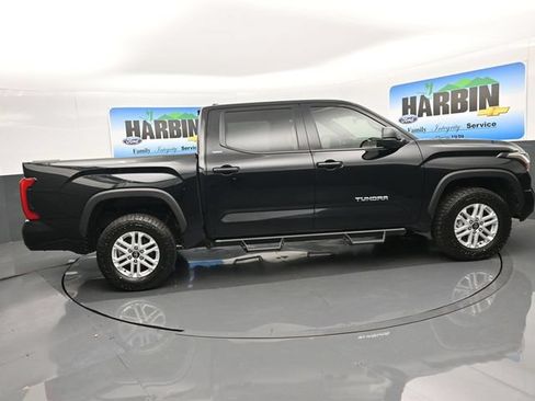Used 2025 Toyota Tundra SR5 AWD/4WD image 6