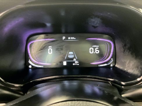 Used 2025 Kia Soul LX FWD image 25