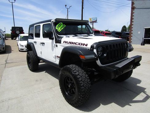 Used 2021 Jeep Wrangler Unlimited Rubicon w/ Dual Top Group AWD/4WD image 2