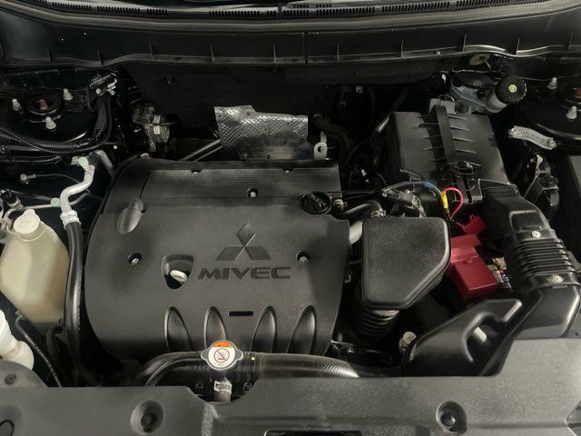 Used 2015 Mitsubishi Outlander Sport ES AWD/4WD image 27