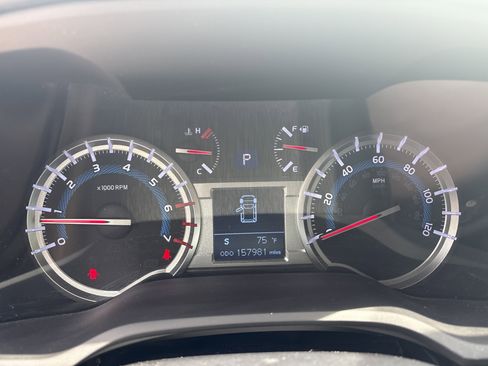 Used 2015 Toyota 4Runner SR5 Premium AWD/4WD image 21