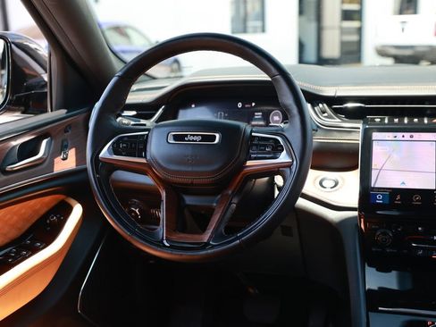 Used 2023 Jeep Grand Cherokee L Summit w/ Advanced Protech Group IV RWD image 25