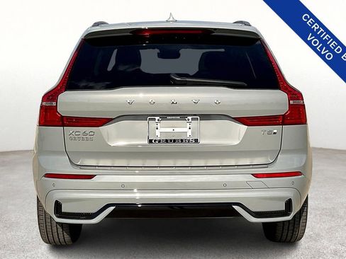 Certified 2025 Volvo XC60 T8 Plus w/ Protection Package Premier image 6
