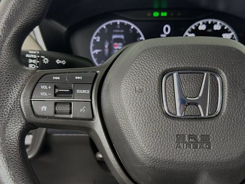 Certified 2024 Honda HR-V LX image 13