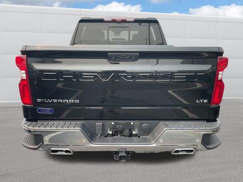 Used 2023 Chevrolet Silverado 1500 LTZ w/ Technology Package AWD/4WD image 4
