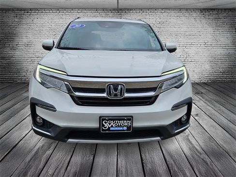 Used 2020 Honda Pilot Touring image 8