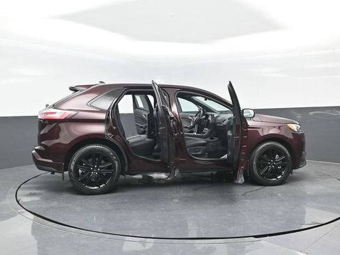 Certified 2022 Ford Edge ST-Line w/ Cargo Accessory Package AWD/4WD image 27