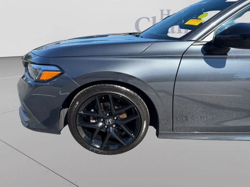Used 2024 Honda Civic Sport image 19