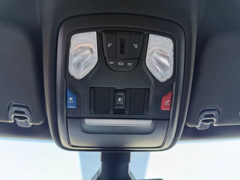 Used 2022 RAM 1500 Big Horn AWD/4WD image 30